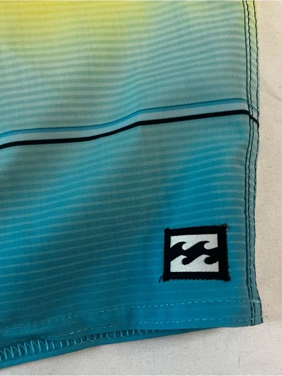 Billabong Recycler All Day Pro Boardshorts Size 31 Multicolor Striped - Picture 4 of 6